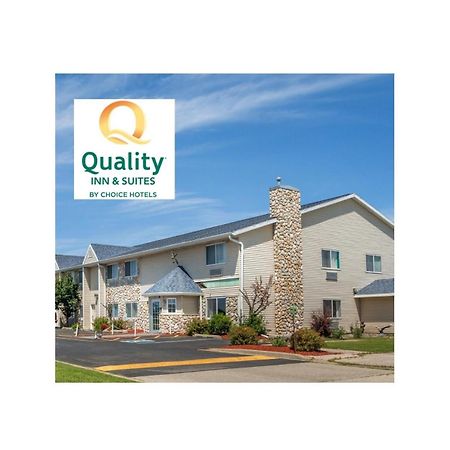 Quality Inn & Suites Prairie du Chien Exterior photo